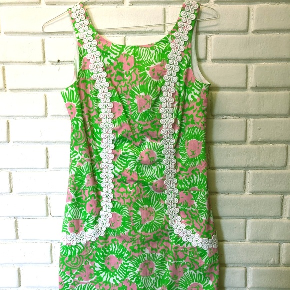 Lilly Pulitzer Dresses & Skirts - Lilly Pulitzer Roar of the Jungle Shift Dress
